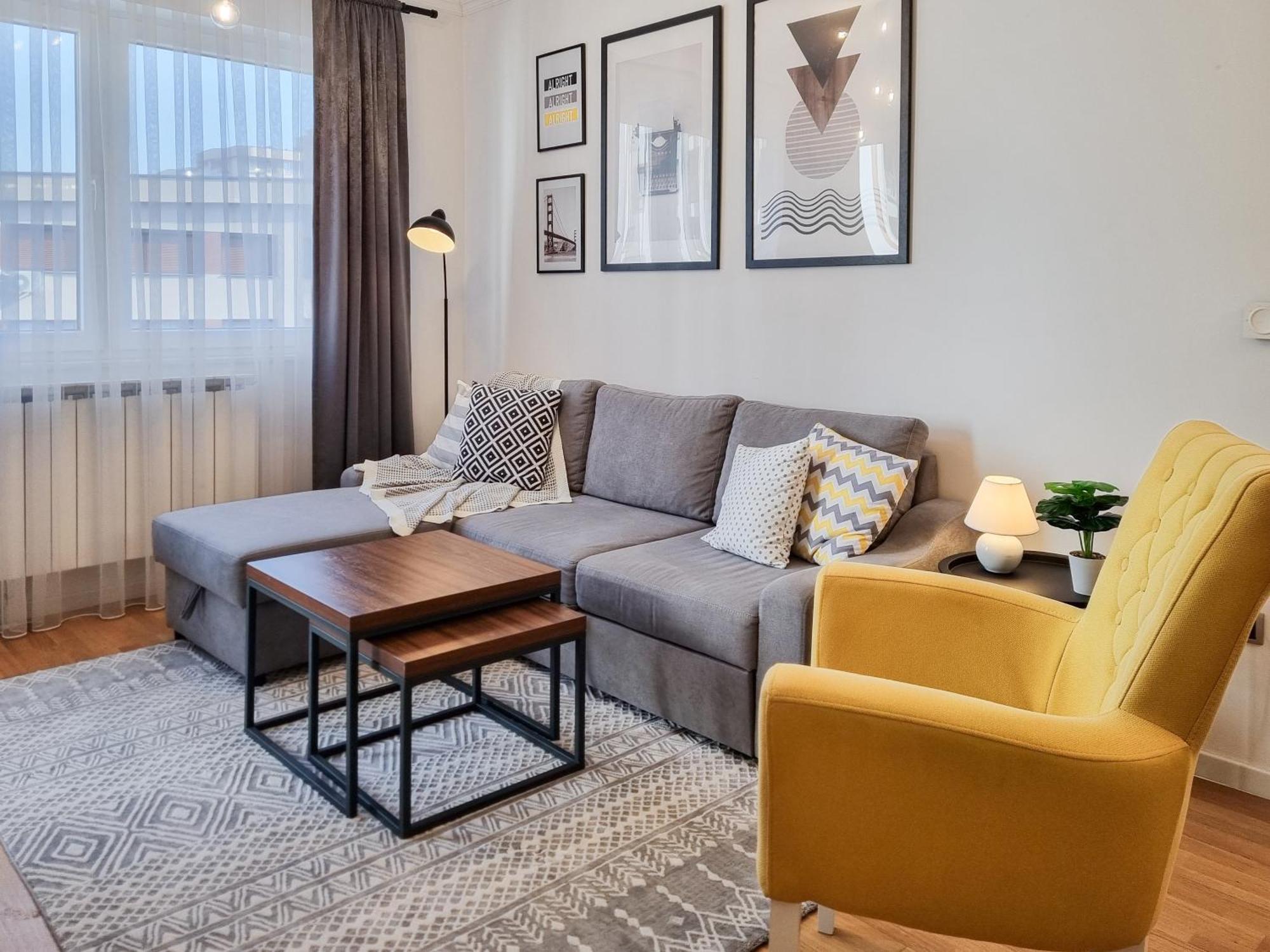 Apartment Modern 1br With Workspace, Ideal For Long *