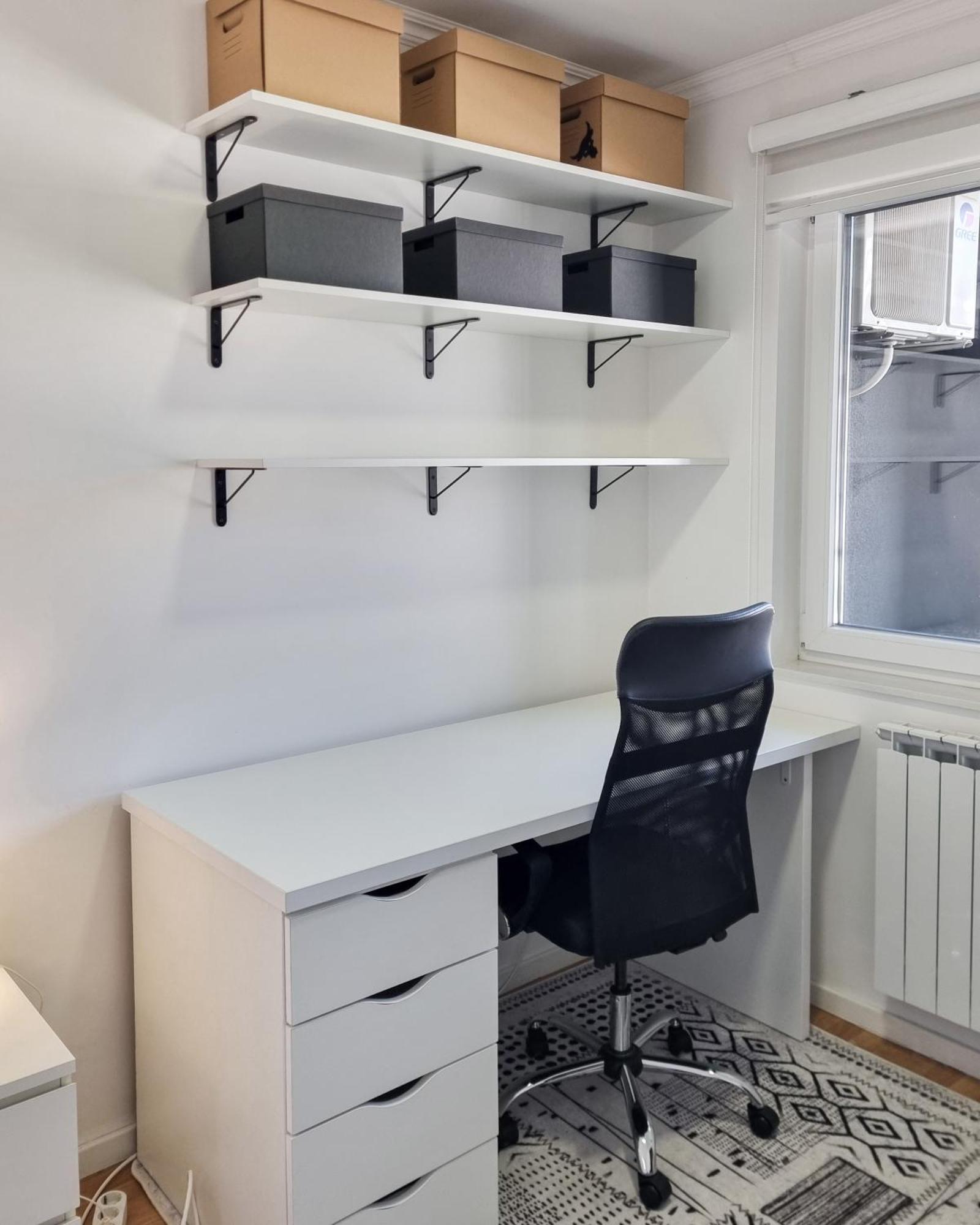 Modern 1br With Workspace, Ideal For Long